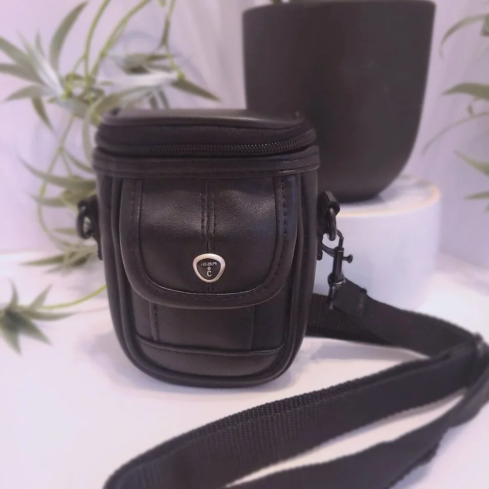 Icon Black Faux Leather Vintage Digital Camera Pouch - Picture 2 of 15